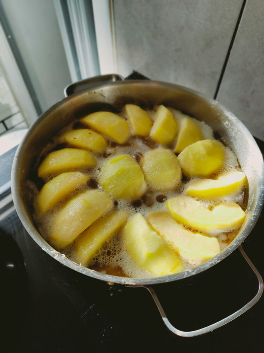 Apple Cider 21 oz scented candle